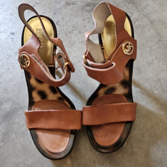 Michael kors Lani sandals - Picture 2 of 7